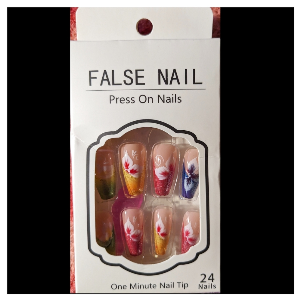 Floral fake nails